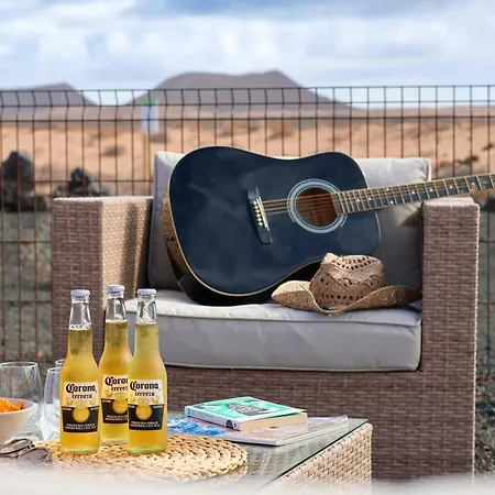 빌라 Casa Bonheur, Sea And Volcanoes View Majanicho