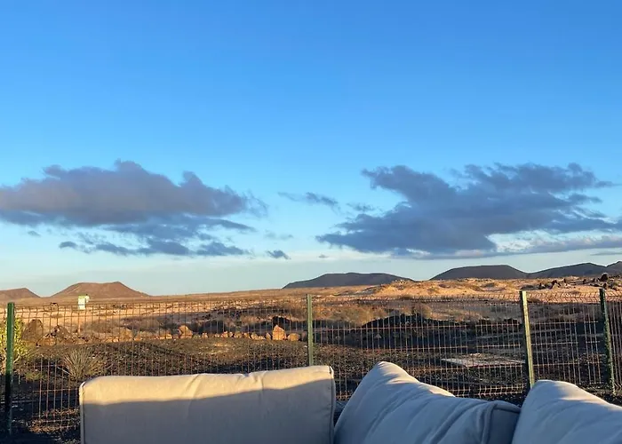 빌라 Casa Bonheur, Sea And Volcanoes View Majanicho