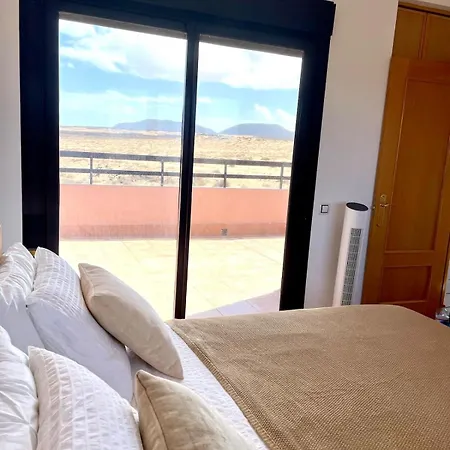 Casa Bonheur, Sea And Volcanoes View *