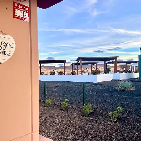 Casa Bonheur, Sea And Volcanoes View