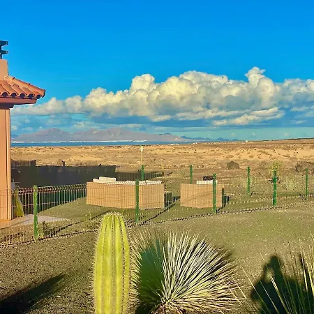 Villa Casa Bonheur, Sea And Volcanoes View Majanicho