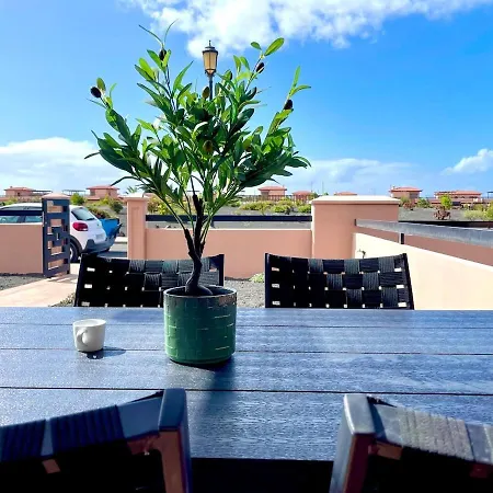 Villa Casa Bonheur, Sea And Volcanoes View Majanicho