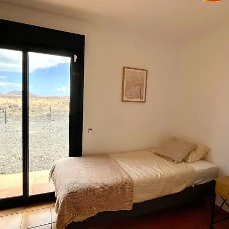 Casa Bonheur, Sea And Volcanoes View Majanicho