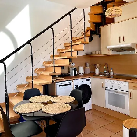 Casa Bonheur, Sea And Volcanoes View Βίλα